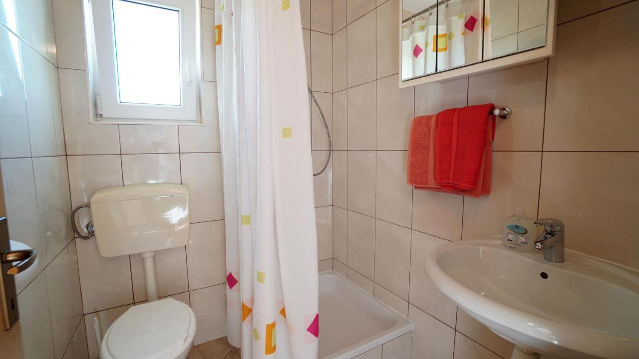 Apartments Kata Gornji Karin Extérieur photo